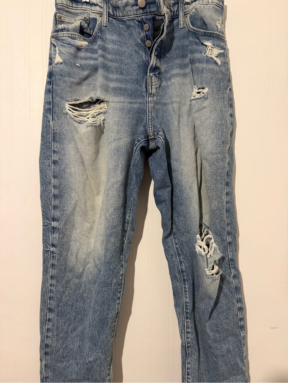 Lucky Brand Women’s Distressed Light Blue Jeans 14